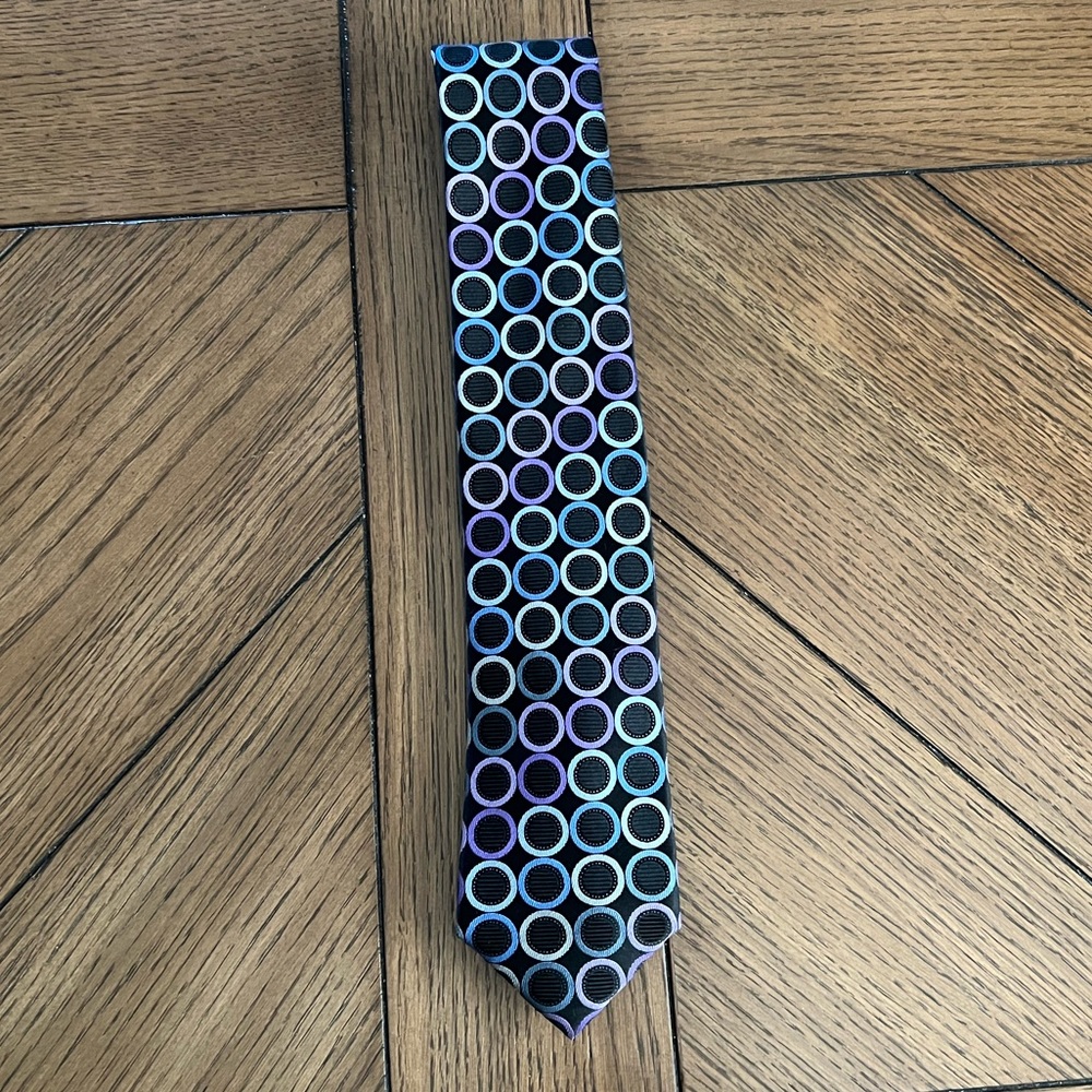 Sean John black / silver /purple silk tie